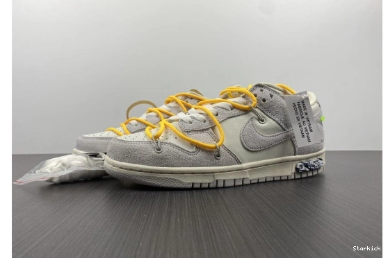 Lot DJ0950-109 O-W Nike Low Dunk 39 0824
